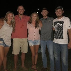 Meet your Posher, Justin